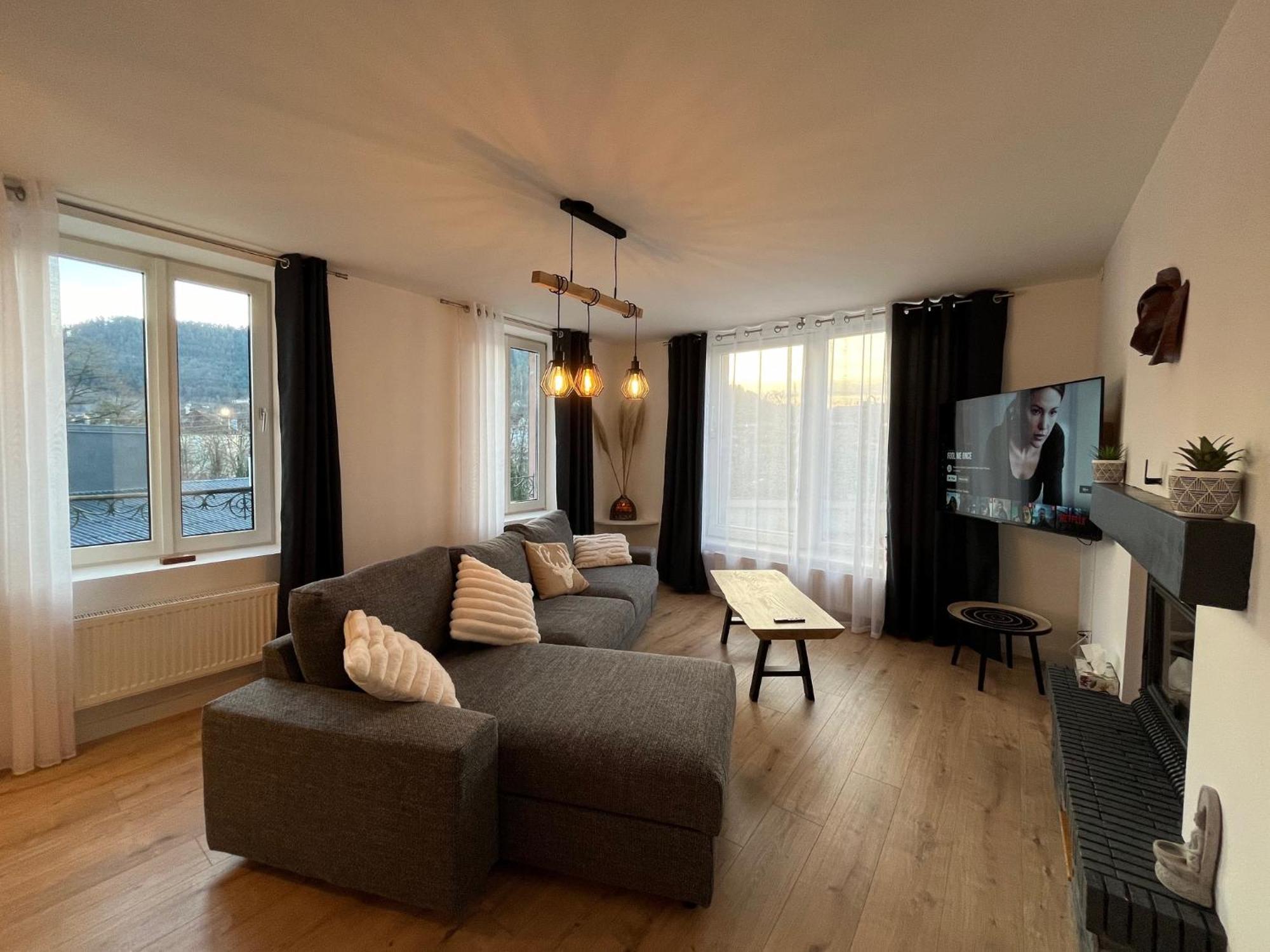 Appartement St Eloi 75M² Saint-Die-des-Vosges Екстер'єр фото